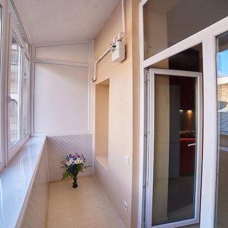 2 Bedrooms Apartment 150M From Opera House 리비프 외부 사진